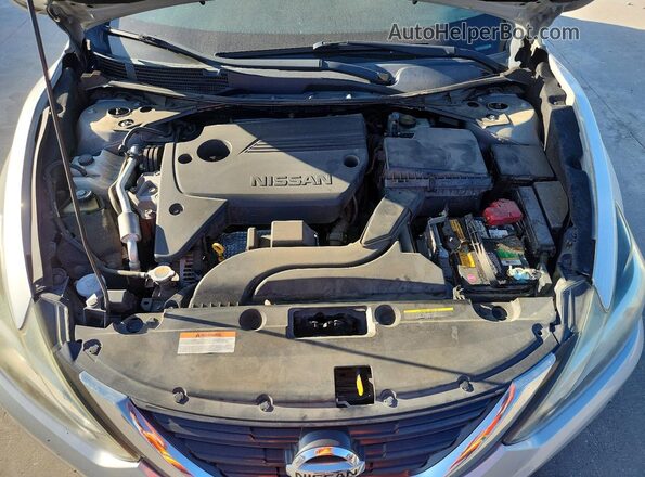 1N4AL3AP5HC115881 2017 NISSAN ALTIMA Silver Вид задньої частини салону
