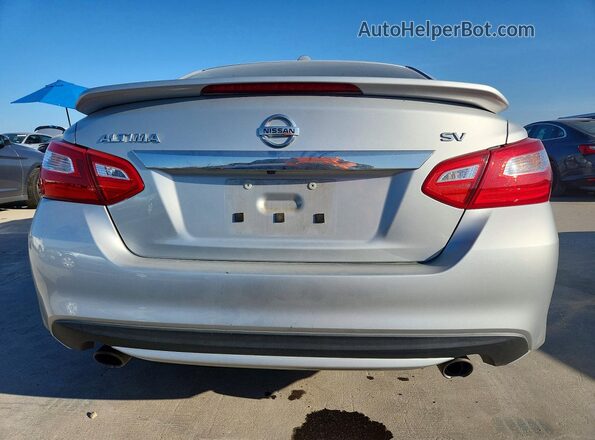 1N4AL3AP5HC115881 2017 NISSAN ALTIMA Silver Вид ззаду