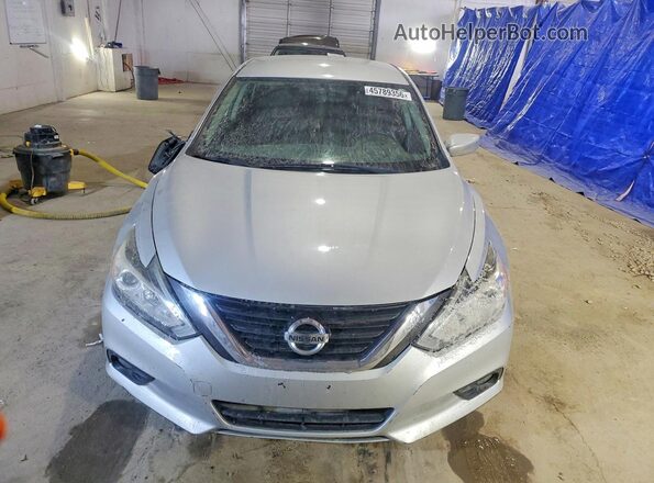 1N4AL3AP5HC145897 2017 NISSAN ALTIMA Серебряный Вид спереди