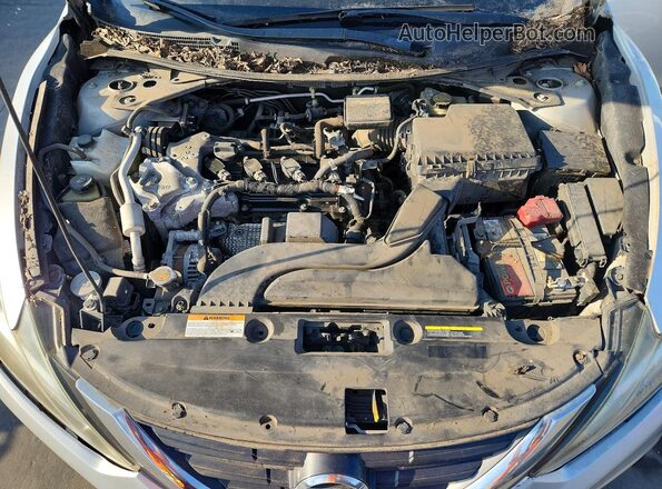 1N4AL3AP5HC154177 2017 NISSAN ALTIMA Silver Սալոնի հետևի տեսք