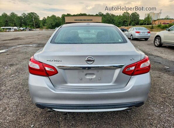 1N4AL3AP5HC175935 2017 NISSAN ALTIMA Серебряный Вид задней части салона