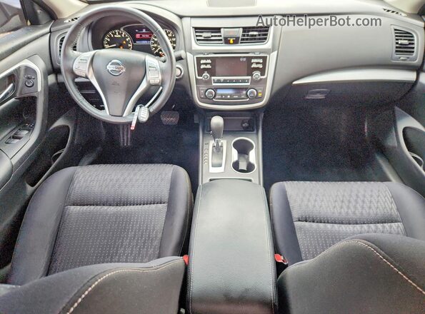 1N4AL3AP5HC178415 2017 NISSAN ALTIMA Черный Вид панели приборов