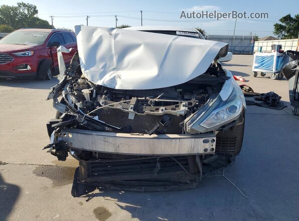 1N4AL3AP5HC179130 2017 NISSAN ALTIMA Белый Вид спереди