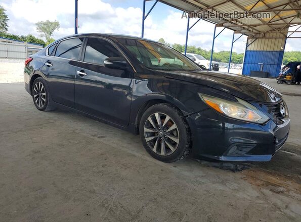 1N4AL3AP5HC194551 2017 NISSAN ALTIMA Черный Передняя правая четверть