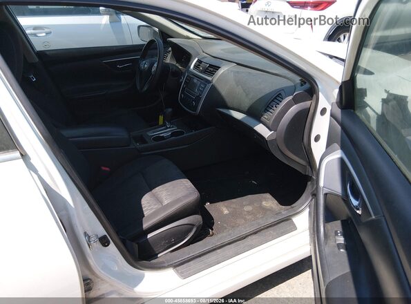 1N4AL3AP5HC291619 2017 NISSAN ALTIMA White Вид салону спереду