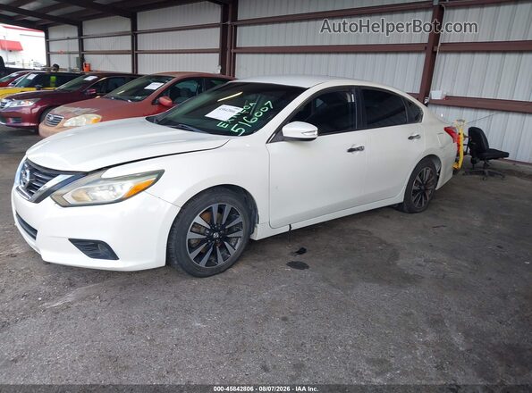 1N4AL3AP5HC494140 2017 NISSAN ALTIMA White Przód lewy