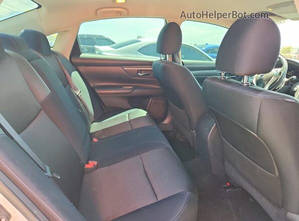 1N4AL3AP5HN333582 2017 NISSAN ALTIMA White Вид задніх сидінь