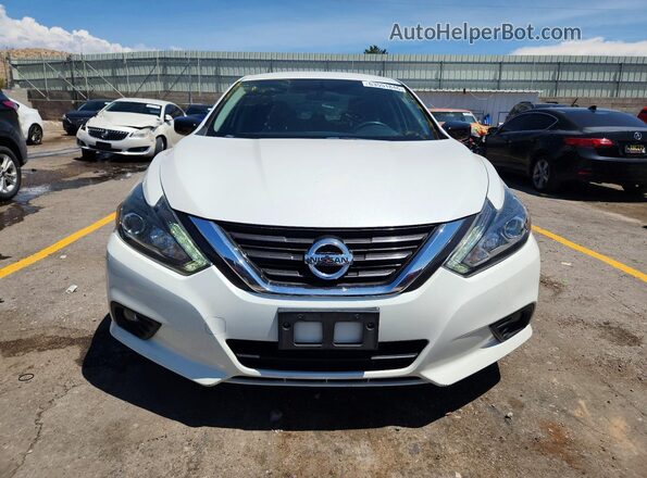 1N4AL3AP5HN333582 2017 NISSAN ALTIMA White Вид спереду