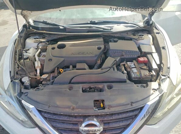 1N4AL3AP5HN337678 2017 NISSAN ALTIMA White უკანა სალონის ხედი