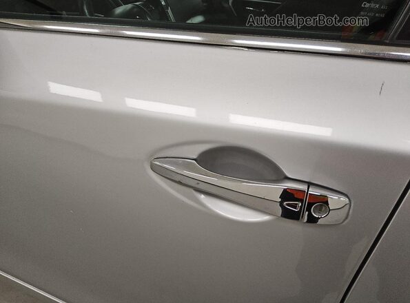 1N4AL3AP5JC124621 2018 NISSAN ALTIMA Silver 