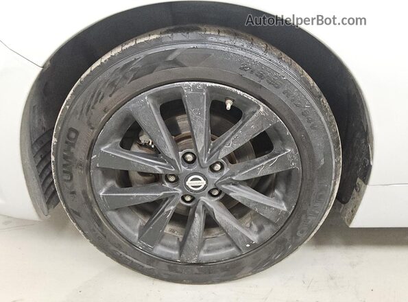 1N4AL3AP5JC124621 2018 NISSAN ALTIMA Silver 