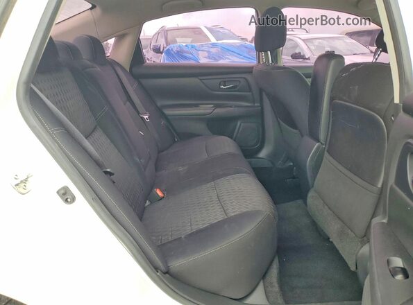 1N4AL3AP5JC124912 2018 NISSAN ALTIMA White Vista de los asientos traseros