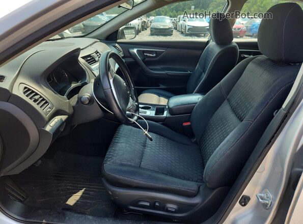 1N4AL3AP5JC194118 2018 NISSAN ALTIMA Серебряный Вид салона спереди