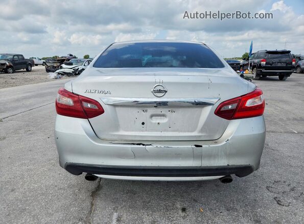 1N4AL3AP5JC250588 2018 NISSAN ALTIMA Silver Widok z tyłu