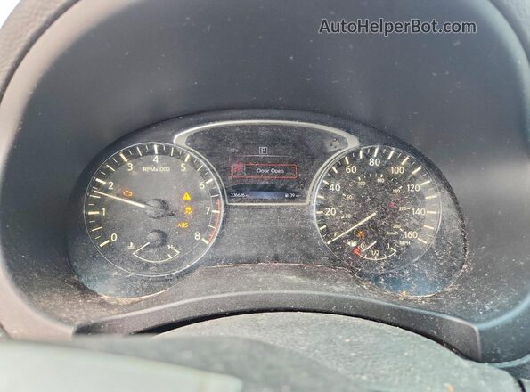 1N4AL3AP5JC250588 2018 NISSAN ALTIMA Silver Widok zestawu wskaźników