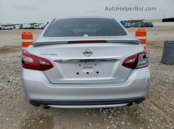 1N4AL3AP5JC299709 2018 NISSAN ALTIMA Silver Вид ззаду