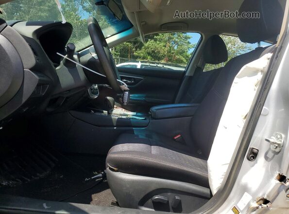 1N4AL3AP5JC472838 2018 NISSAN ALTIMA Серебряный Вид салона спереди