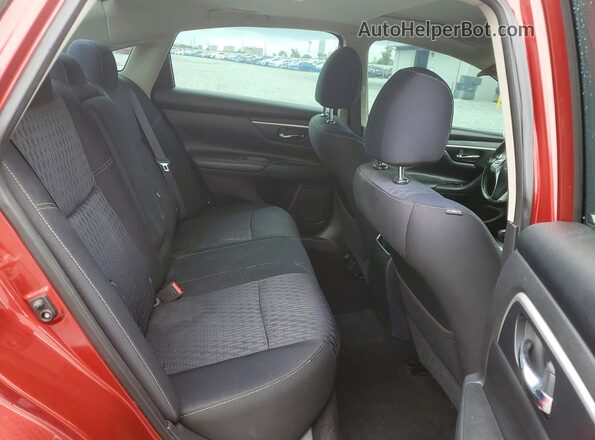 1N4AL3AP6GC152646 2016 NISSAN ALTIMA Red Հետևի նստատեղերի տեսք