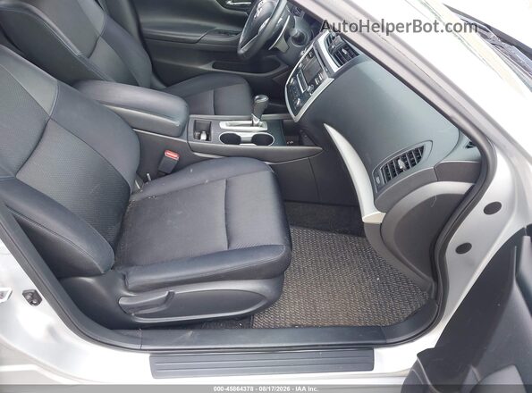 1N4AL3AP6GC184108 2016 NISSAN ALTIMA Silver Front interior view