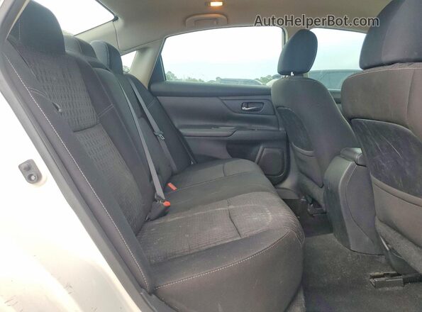 1N4AL3AP6GC213607 2016 NISSAN ALTIMA White Vista de los asientos traseros