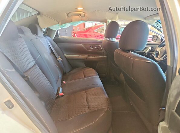 1N4AL3AP6GC262001 2016 NISSAN ALTIMA White Widok tylnych siedzeń