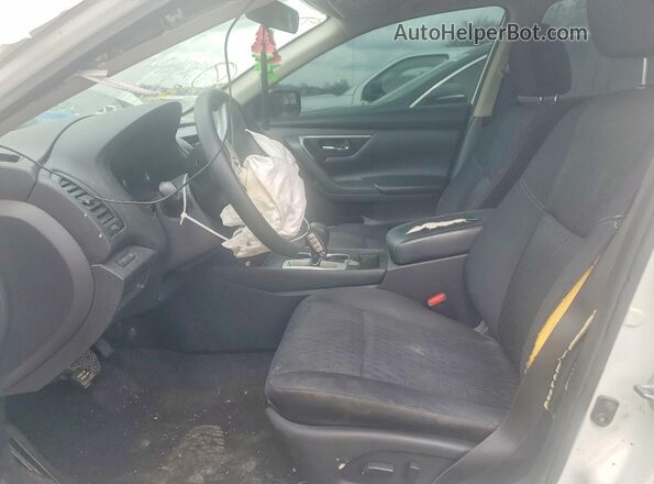 1N4AL3AP6GN374107 2016 NISSAN ALTIMA White Вид салону спереду