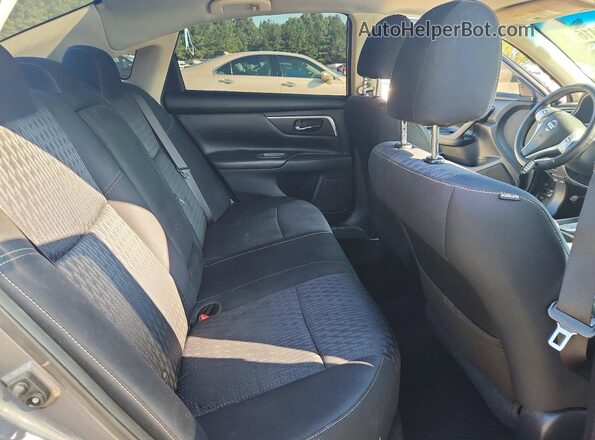 1N4AL3AP6HC115078 2017 NISSAN ALTIMA Gray Rear seats view