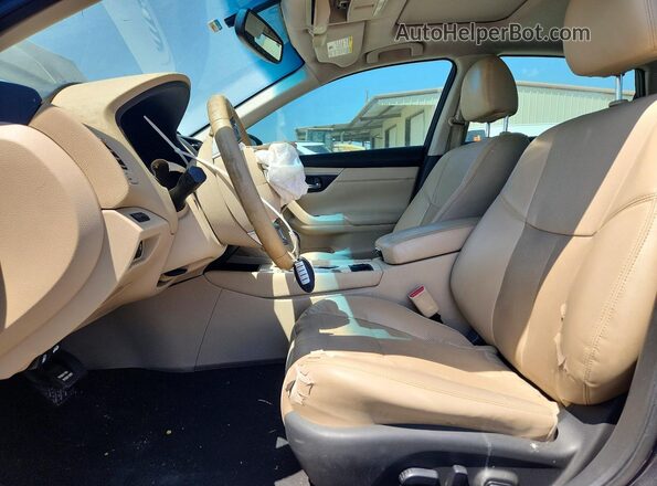 1N4AL3AP6HC129840 2017 NISSAN ALTIMA Черный Вид салона спереди