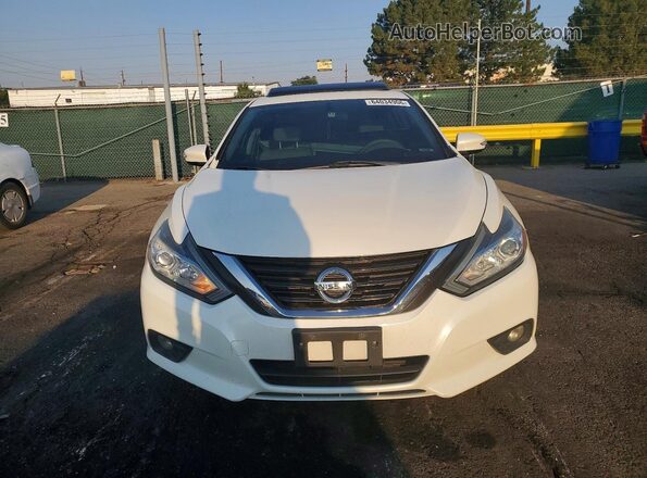 1N4AL3AP6HC130597 2017 NISSAN ALTIMA Белый Вид спереди