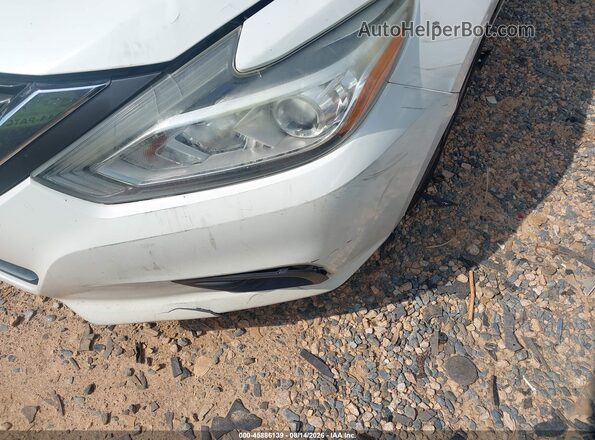 1N4AL3AP6HC156746 2017 NISSAN ALTIMA White Rear interior view