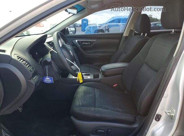 1N4AL3AP6HC293329 2017 NISSAN ALTIMA Silver Front interior view
