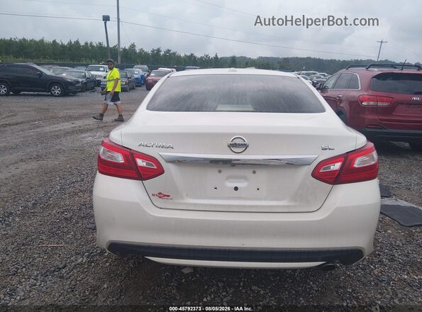 1N4AL3AP6HC497368 2017 NISSAN ALTIMA White 