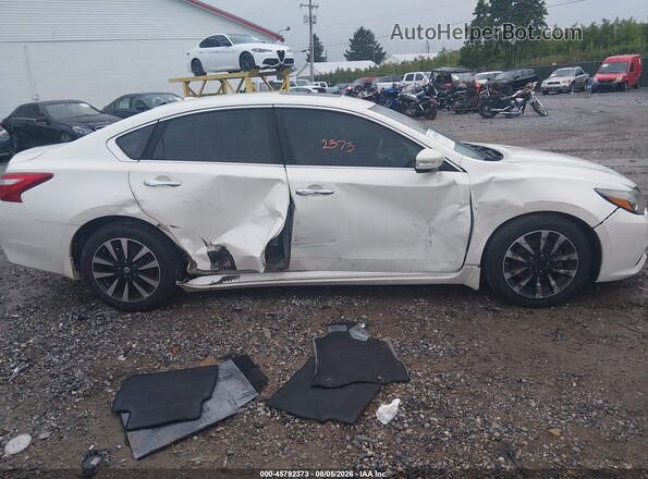 1N4AL3AP6HC497368 2017 NISSAN ALTIMA White Vista interior trasera