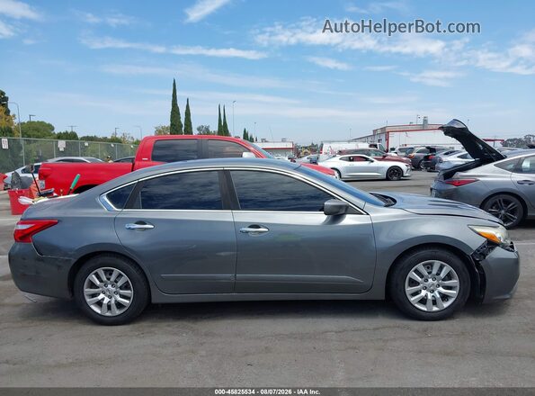 1N4AL3AP6HN323093 2017 NISSAN ALTIMA Gray Widok wnętrza z tyłu