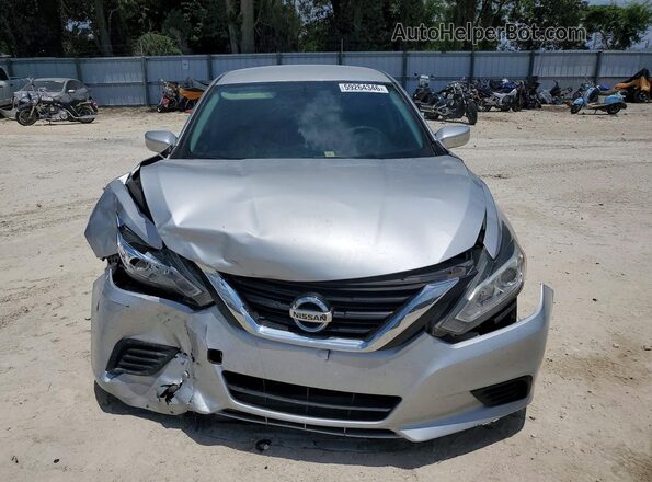 1N4AL3AP6JC118780 2018 NISSAN ALTIMA Silver Widok z przodu
