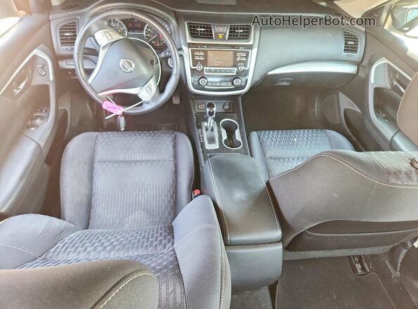 1N4AL3AP6JC146661 2018 NISSAN ALTIMA Silver Вид панелі приладів