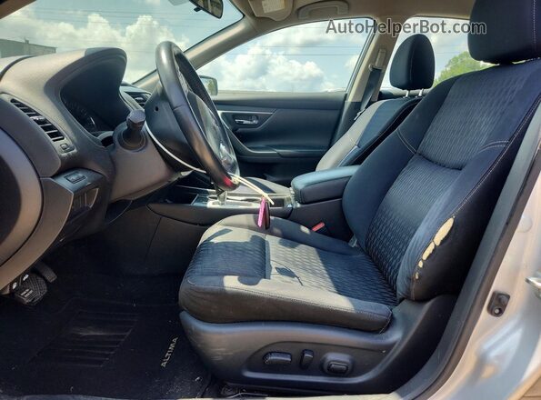 1N4AL3AP6JC146661 2018 NISSAN ALTIMA Silver Вид салону спереду