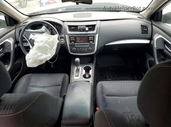 1N4AL3AP6JC147728 2018 NISSAN ALTIMA Silver Dashboard view