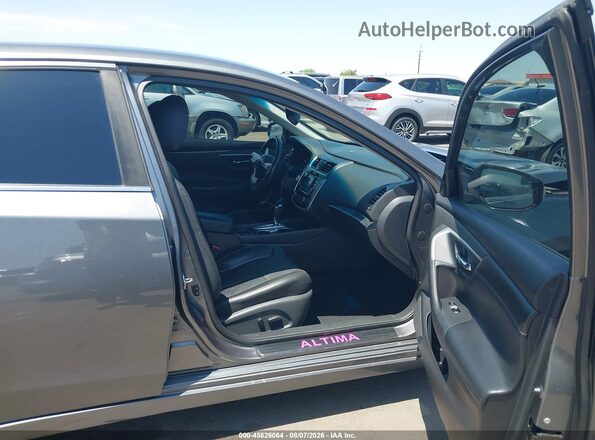 1N4AL3AP6JC189073 2018 NISSAN ALTIMA Gray Вид салону спереду