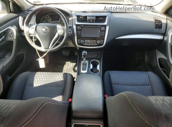 1N4AL3AP6JC201531 2018 NISSAN ALTIMA Silver Dashboard view