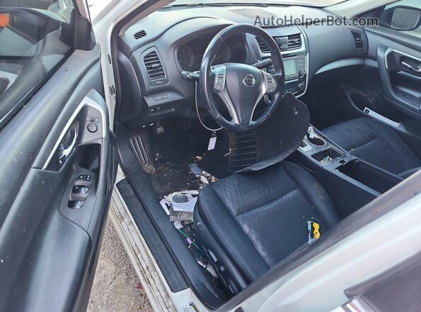 1N4AL3AP6JC214635 2018 NISSAN ALTIMA White Widok deski rozdzielczej