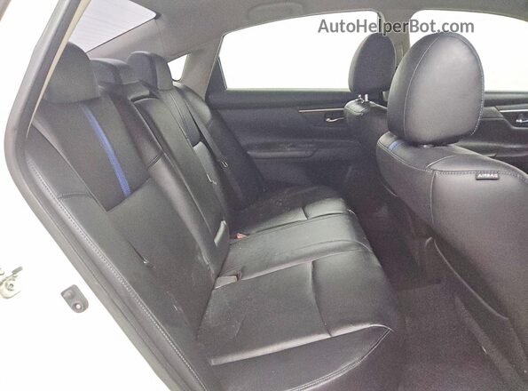 1N4AL3AP6JC223917 2018 NISSAN ALTIMA White Вид задніх сидінь