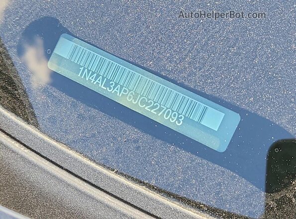1N4AL3AP6JC227093 2018 NISSAN ALTIMA Черный Вид подкапотного пространства