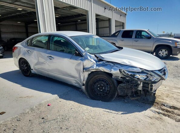 1N4AL3AP6JC237249 2018 NISSAN ALTIMA Silver Front right