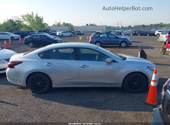 1N4AL3AP6JC243648 2018 NISSAN ALTIMA Silver Widok wnętrza z tyłu
