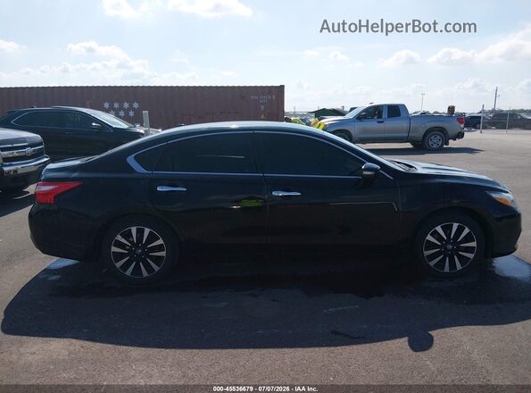 1N4AL3AP6JC248008 2018 NISSAN ALTIMA Black Rear interior view