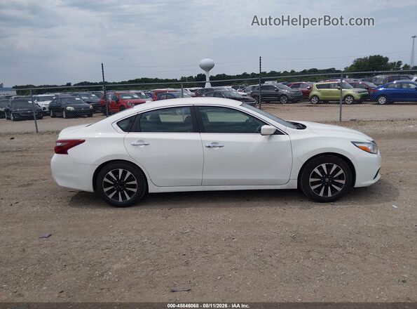 1N4AL3AP6JC248705 2018 NISSAN ALTIMA White Սալոնի հետևի տեսք