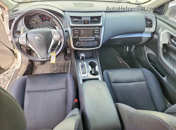 1N4AL3AP6JC258568 2018 NISSAN ALTIMA White Vista del salpicadero