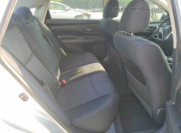 1N4AL3AP6JC262250 2018 NISSAN ALTIMA Silver Rear seats view