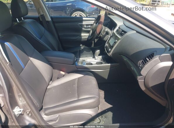 1N4AL3AP6JC275533 2018 NISSAN ALTIMA Серый Вид салона спереди
